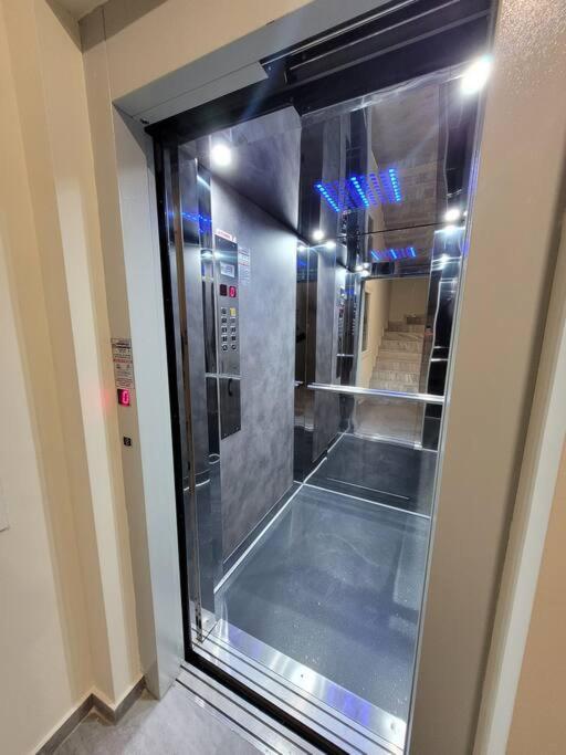 8 Blocks Apartments 2B Alexandroupolis Buitenkant foto